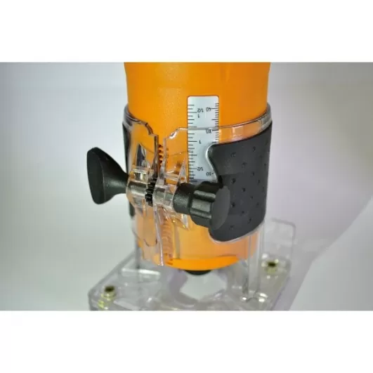 Elettrofresatrice Per Bordi 550w 230v Cmt10